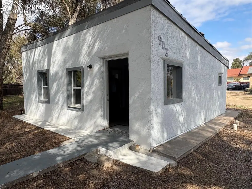 903 Catalpa Street, Pueblo, CO 81001 - #1