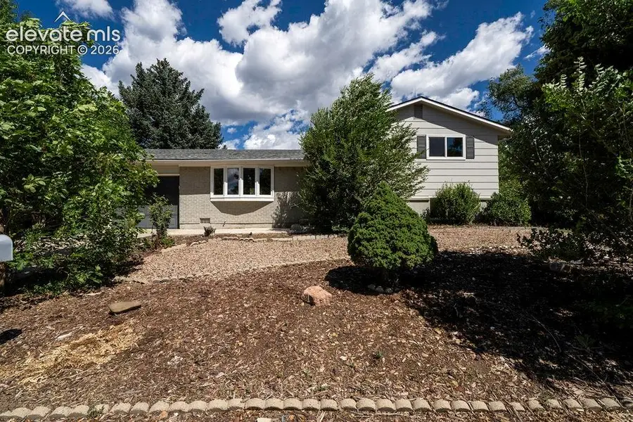 320 Cranbrook Circle, Colorado Springs, CO 80906 - #2