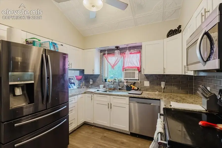 923 S Ouray Street, Aurora, CO 80017 - #3