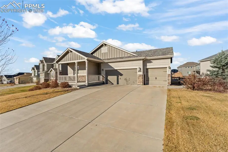 5509 Harbor Town Drive, Elizabeth, CO 80107 - Image #2