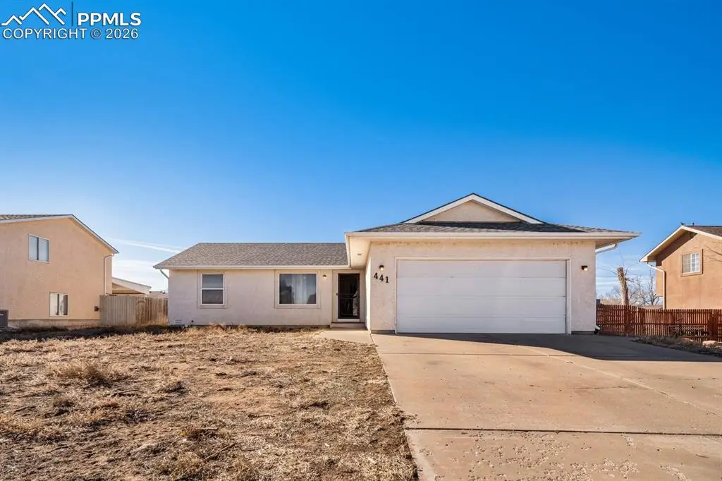 441 S Oak Creek Drive, Pueblo, CO 81007 - Image #1