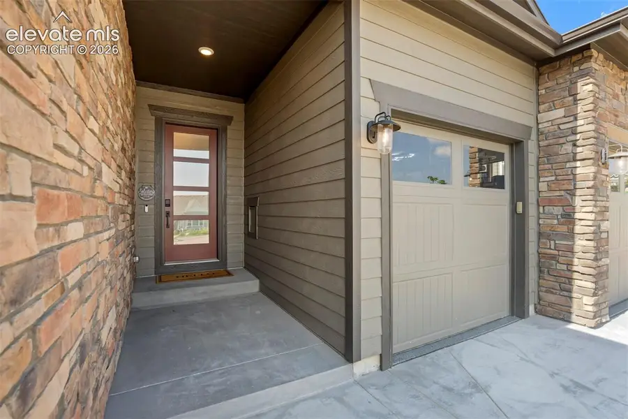 154 E Lost Pines Drive, Monument, CO 80132 - #2