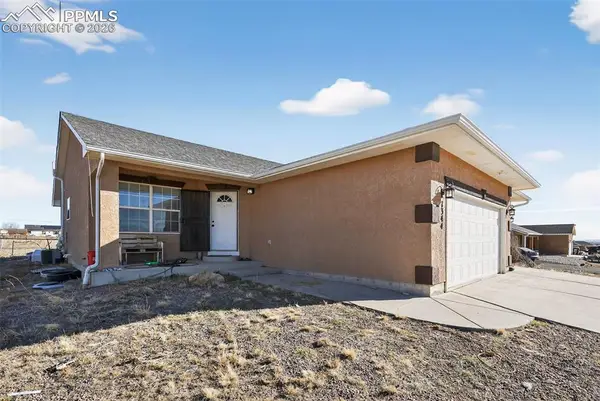 1344 N Blazing Star Lane, Pueblo, CO 81007