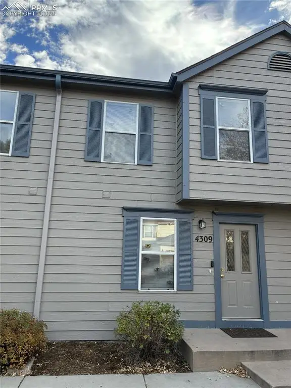 4309 Hawks Lookout Lane, Colorado Springs, CO 80916