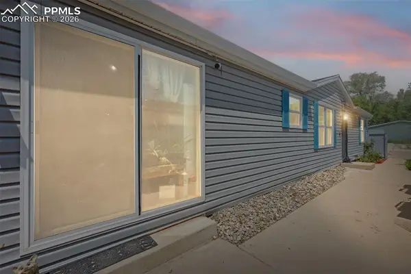 842 Desert Circle, Fountain, CO 80817