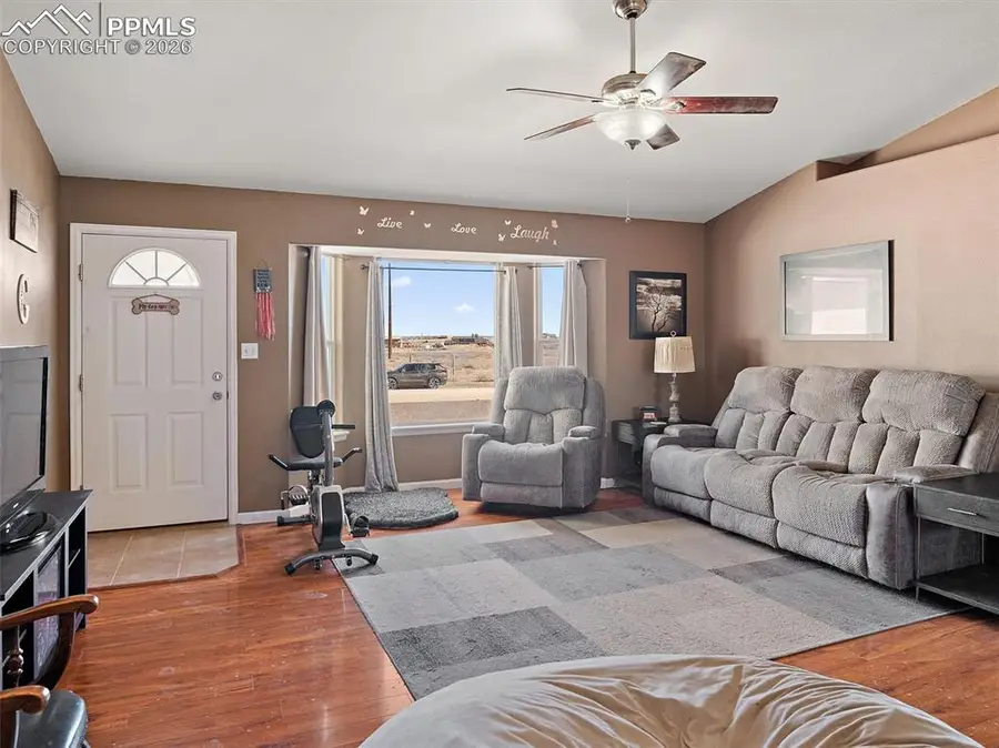 1479 N Moonbeam Drive, Pueblo, CO 81007 - Image #2