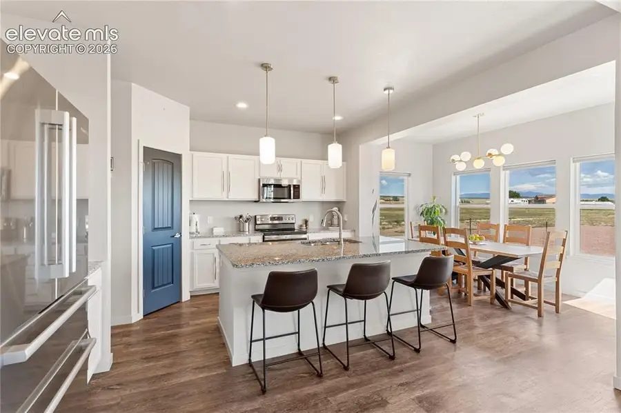 981 E Blackstone Drive, Pueblo, CO 81007 - #2