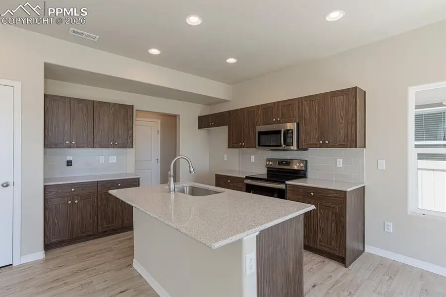 5360 Devers Court, Colorado Springs, CO 80925 - Image #3