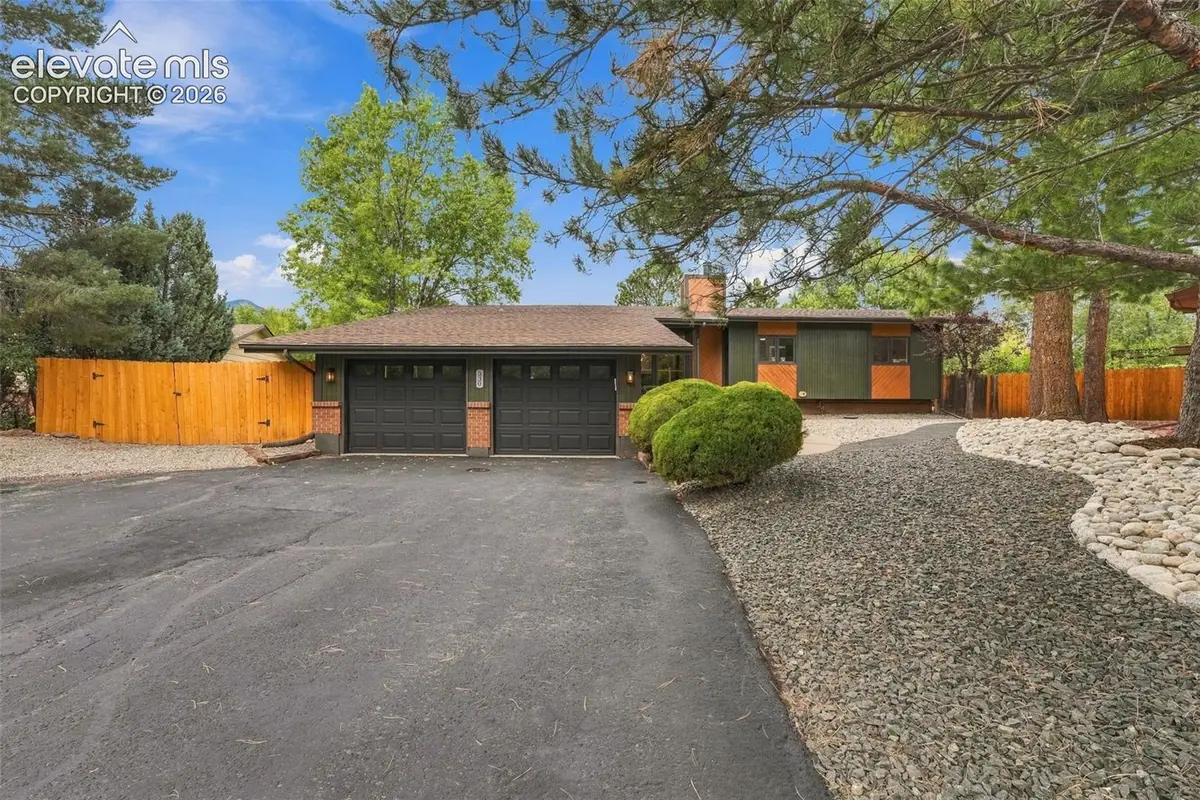 530 Mesa Vista Court, Colorado Springs, CO 80904 - #1