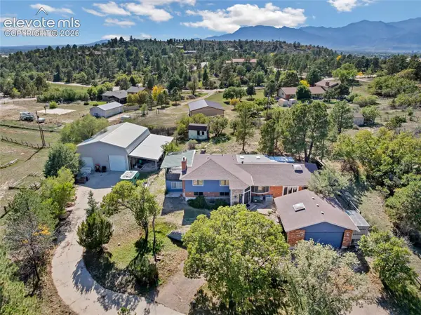 2120 Broken Circle Road, Colorado Springs, CO 80915
