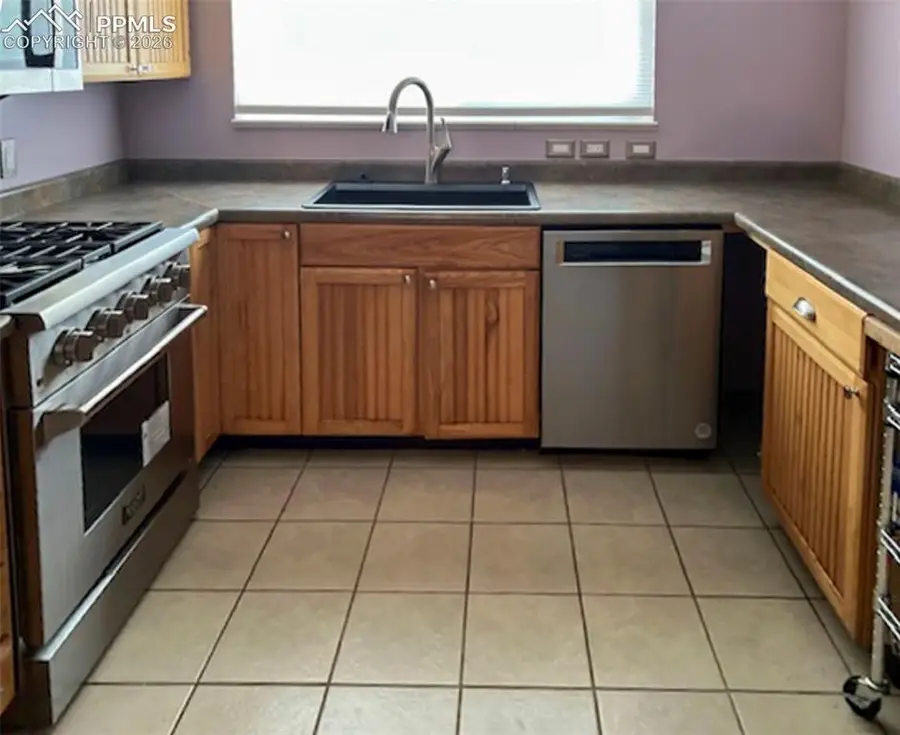 1089 S Johnson Way, Lakewood, CO 80226 - #2