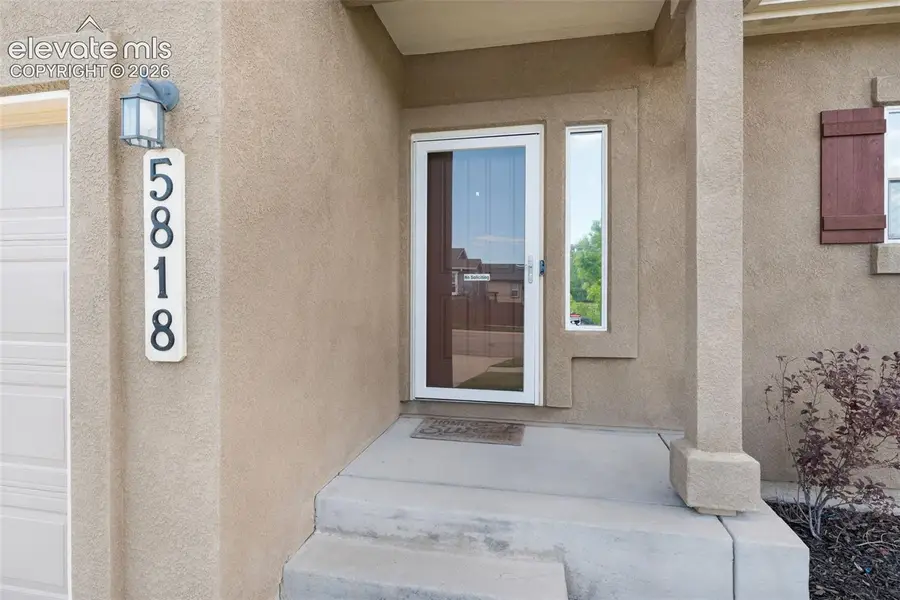 5818 Cumbre Vista Way, Colorado Springs, CO 80924 - #3