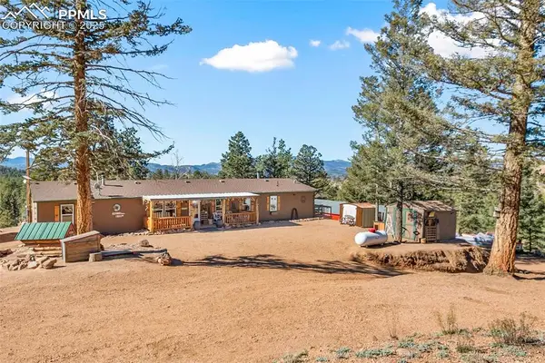 2028 Crystal Peak Drive, Lake George, CO 80827