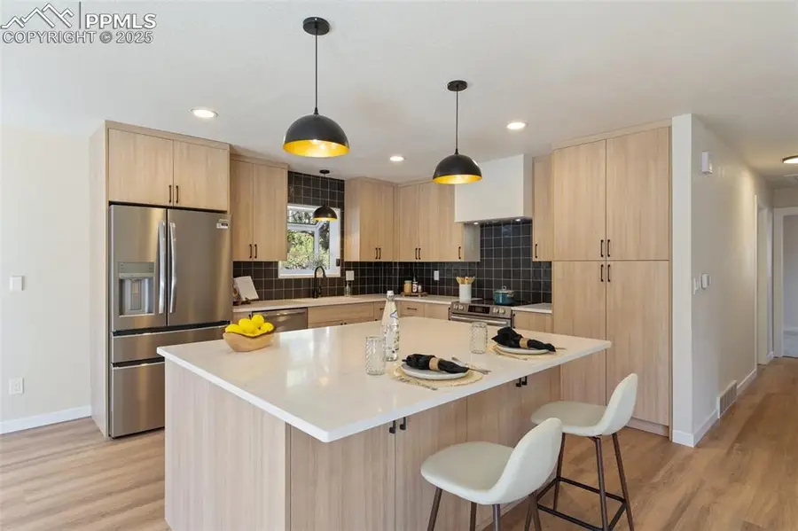 7 Escondido Valle, Manitou Springs, CO 80829 - Image #2