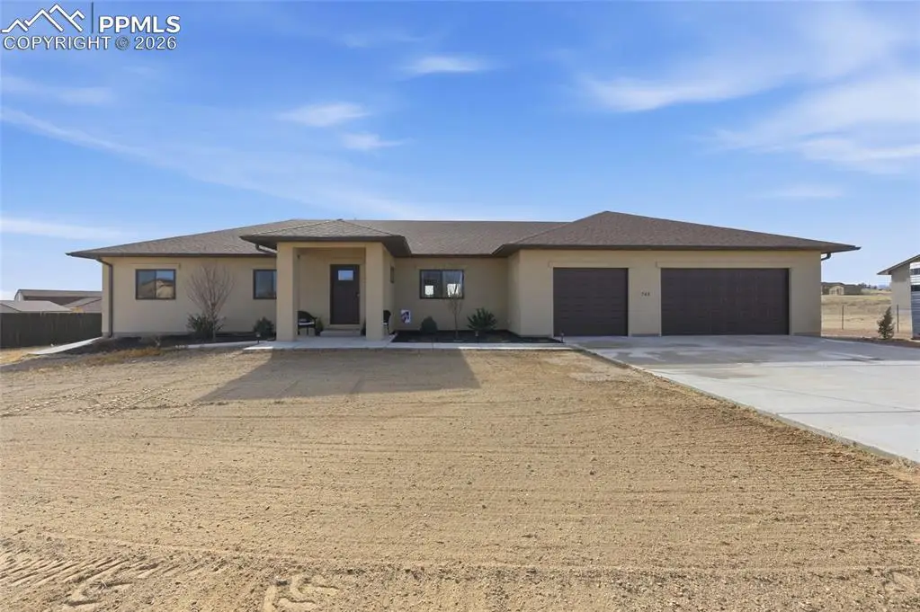 748 E Heron Drive, Pueblo, CO 81007 - Image #1