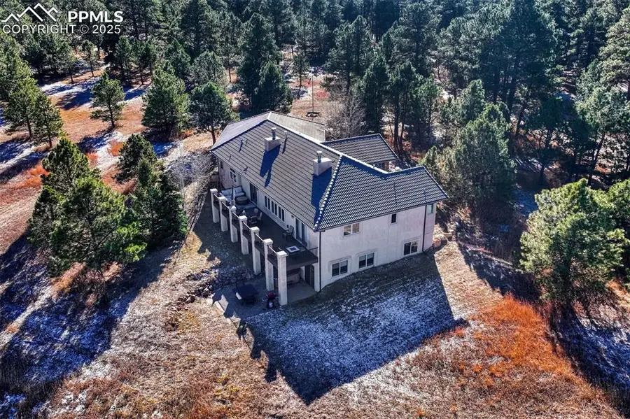 18560 Woodhaven Drive, Colorado Springs, CO 80908 - Image #3