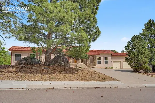 370 Oakhurst Lane, Colorado Springs, CO 80906