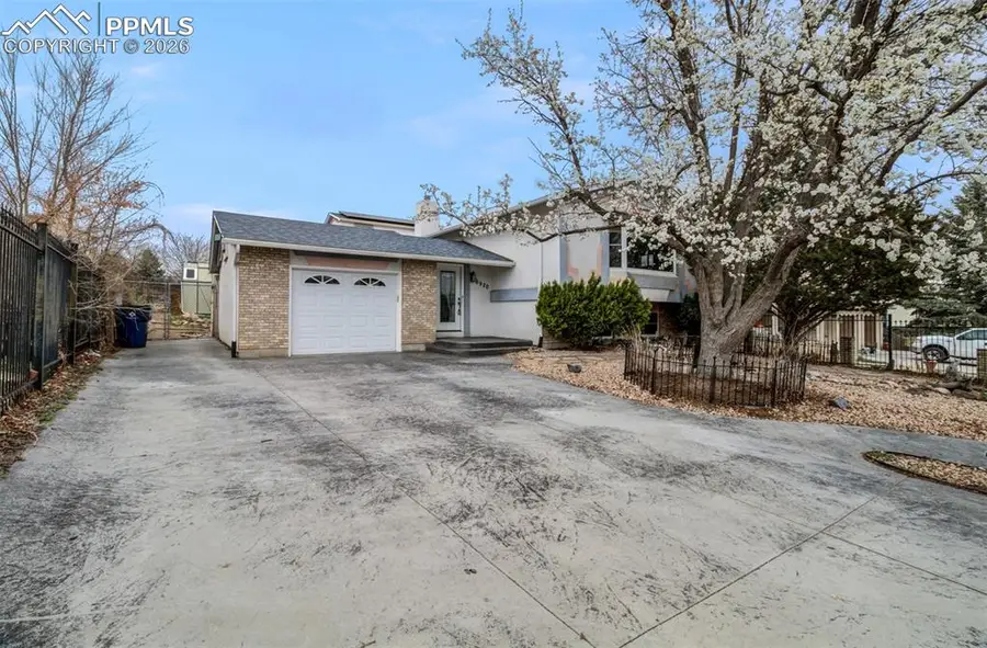 6920 Blue River Way, Colorado Springs, CO 80911 - Image #2