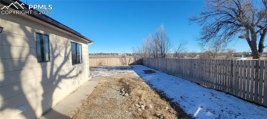 358 Illinois Street, Penrose, CO 81240 - Image #2