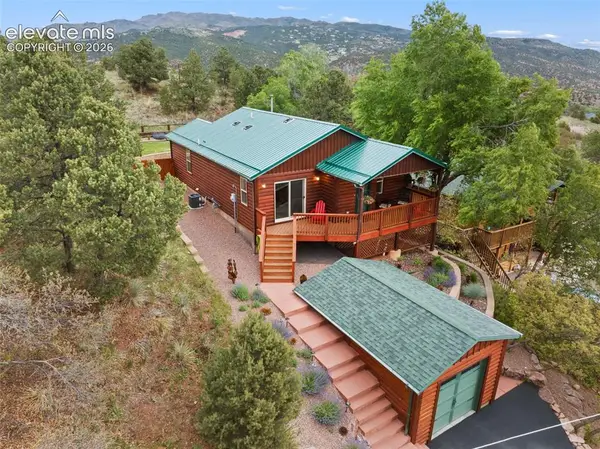 208 Chelten Road, Manitou Springs, CO 80829