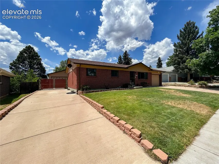 807 Dunston Street, Colorado Springs, CO 80907 - #2
