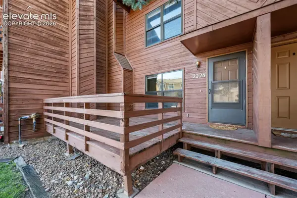 2228 Stepping Stones Way, Colorado Springs, CO 80904