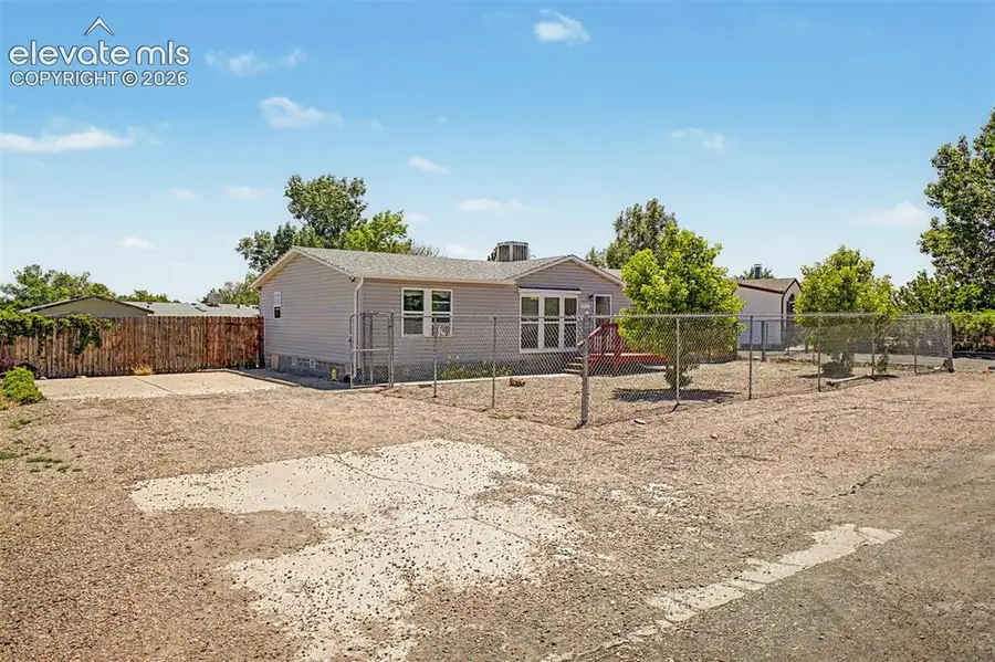 972 S Saddlerock Drive, Pueblo, CO 81007 - #2