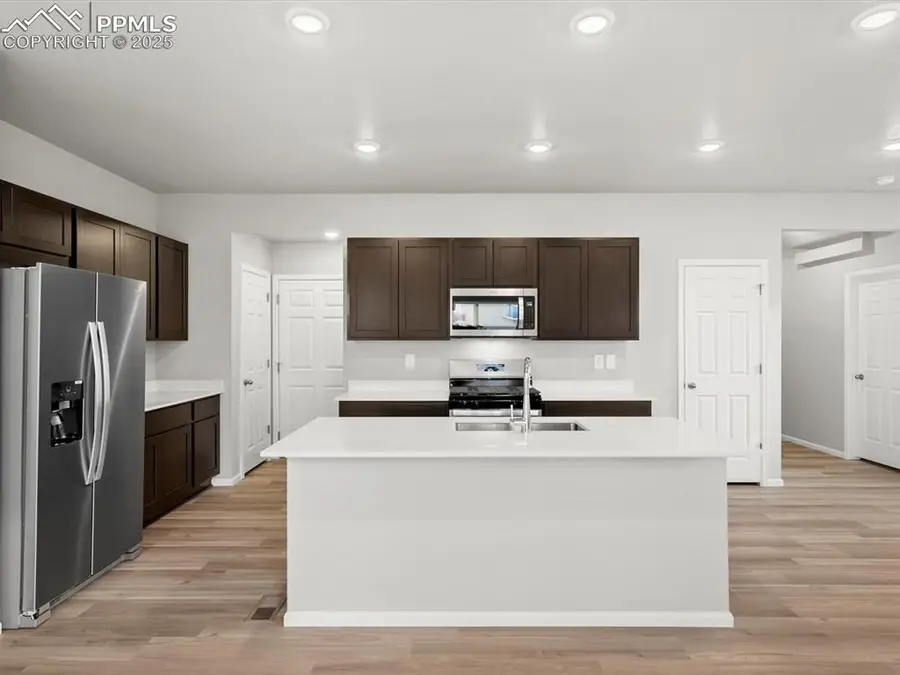 6778 Roundtail Way, Colorado Springs, CO 80925 - Image #2