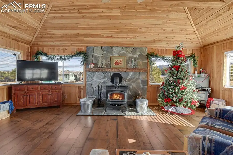 1053 Will Scarlet Drive, Divide, CO 80814 - Image #2