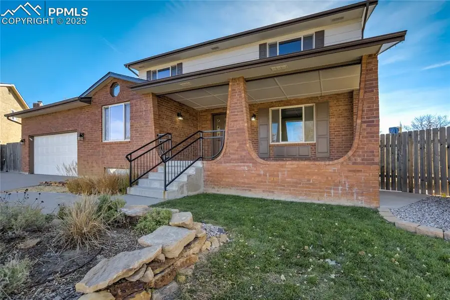 6 Strawflower Court, Pueblo, CO 81001 - Image #2
