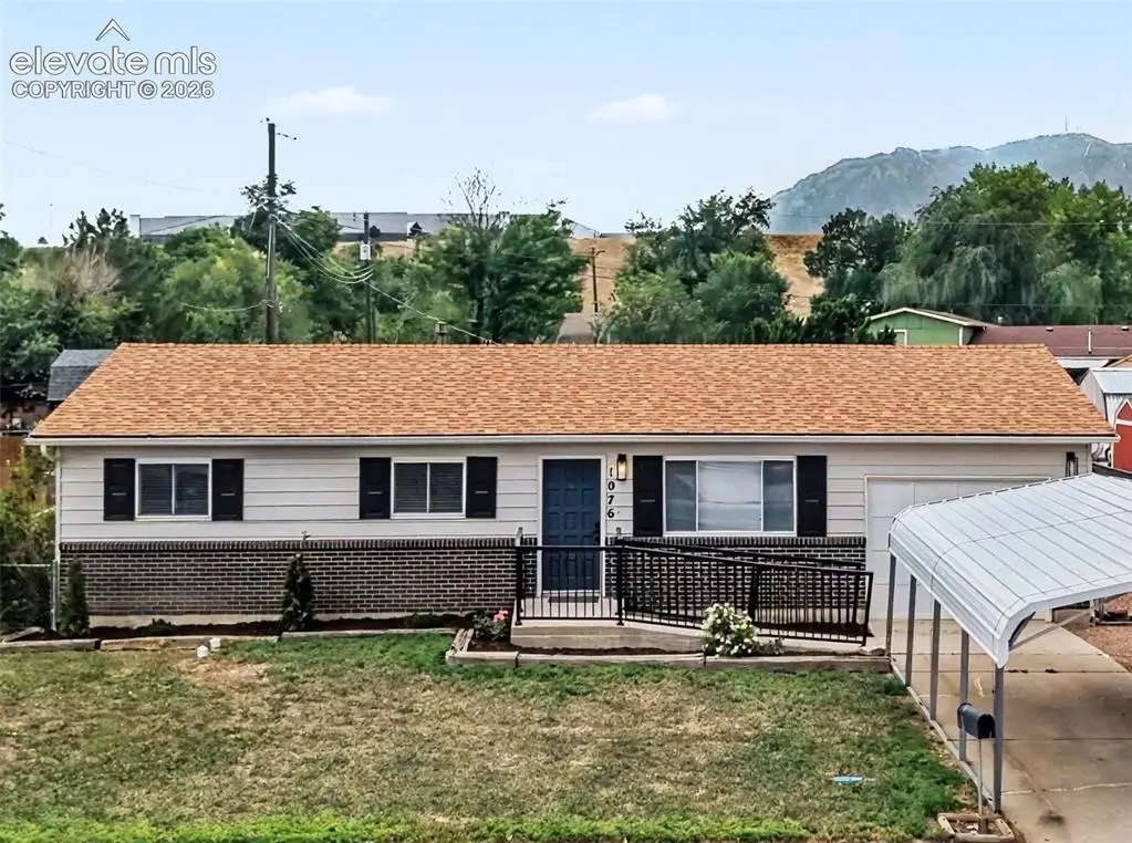 1076 Maxwell Street, Colorado Springs, CO 80906 - #1