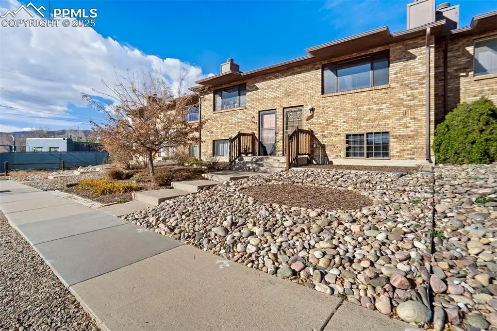 326 Mount View Lane, Colorado Springs, CO 80907 - Image #1