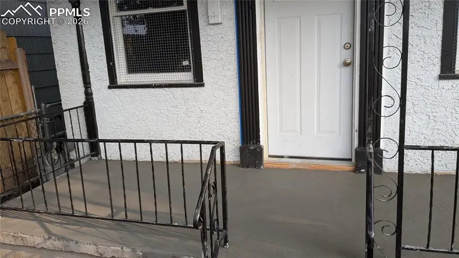 118 E Mesa Avenue, Pueblo, CO 81006 - #3