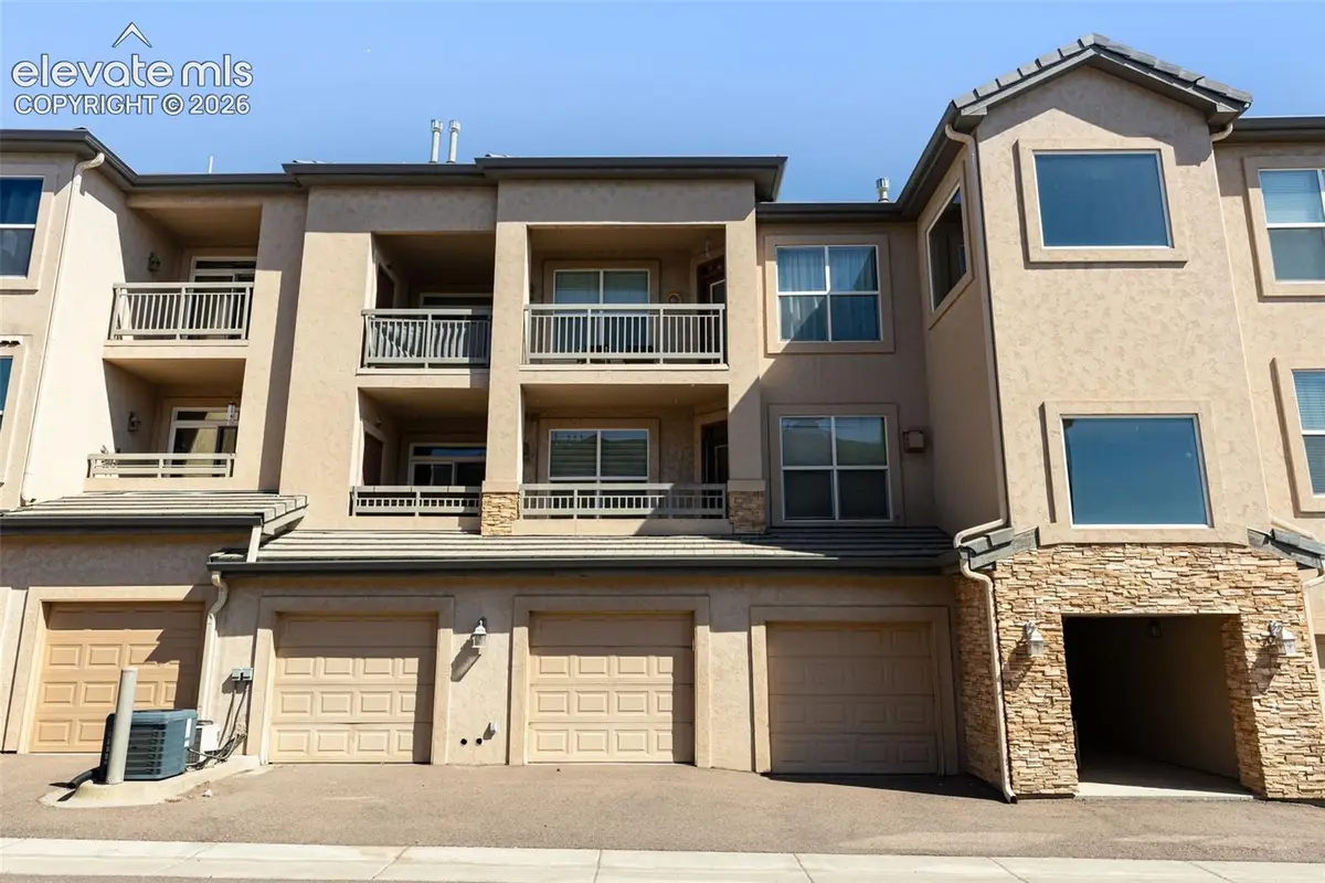 605 Cougar Bluff Point #108, Colorado Springs, CO 80906 - #1