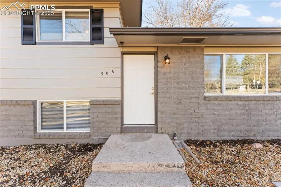 906 N Chelton Road, Colorado Springs, CO 80909 - Image #3