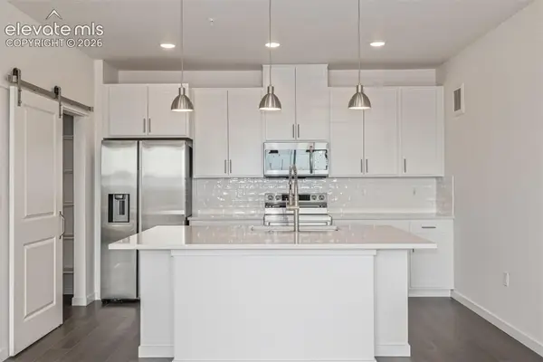 2252 Arikaree Heights #306, Colorado Springs, CO 80908