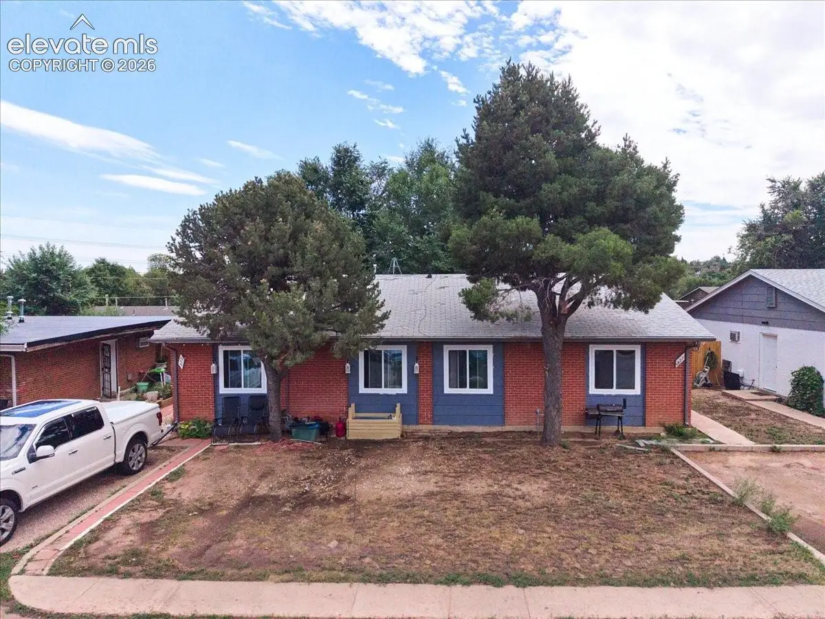377-379 Fairway Na, Colorado Springs, CO 80906 - #1