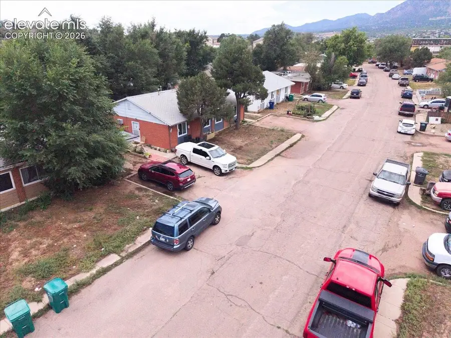 377-379 Fairway Na, Colorado Springs, CO 80906 - #3