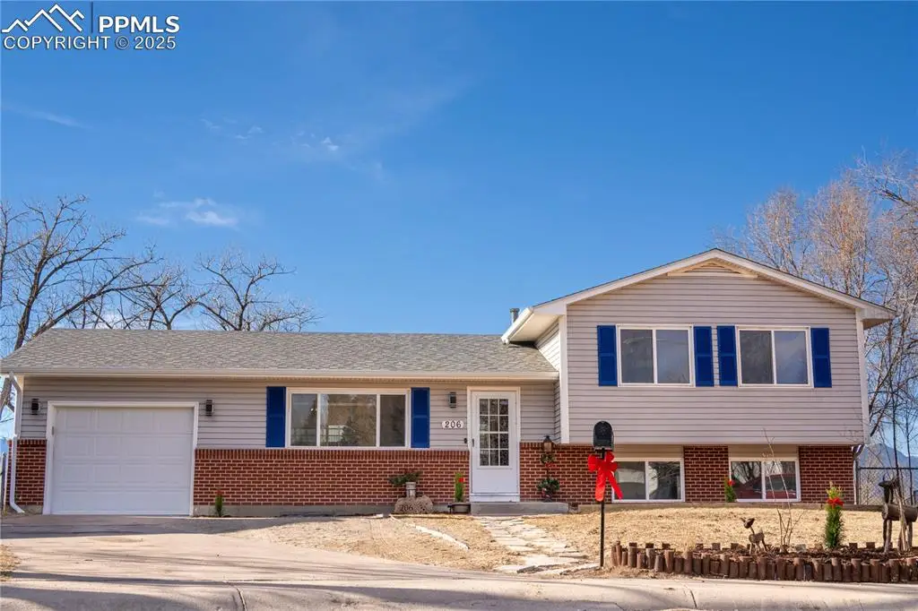 206 Cielo Vista Street, Colorado Springs, CO 80911 - Image #1