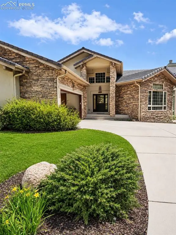 1085 High Lake View, Colorado Springs, CO 80906 - #1