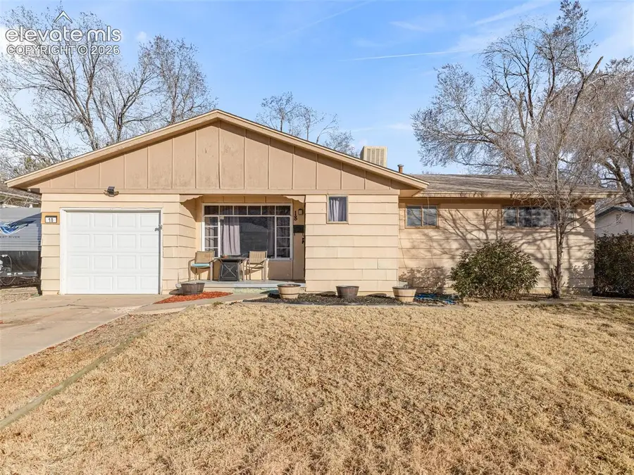 18 Dundee Lane, Pueblo, CO 81001 - #2