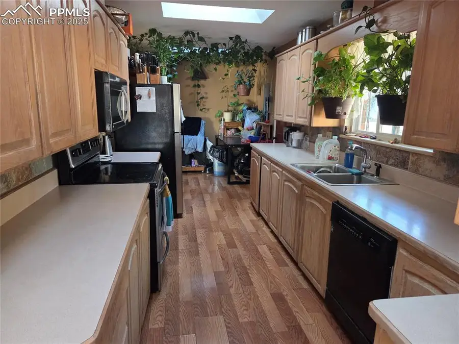 2822 Valley Hi Avenue, Colorado Springs, CO 80910 - Image #2