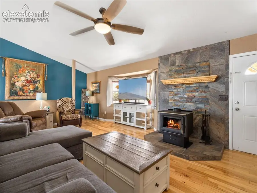 675 E Mcclave Drive, Pueblo, CO 81007 - #3