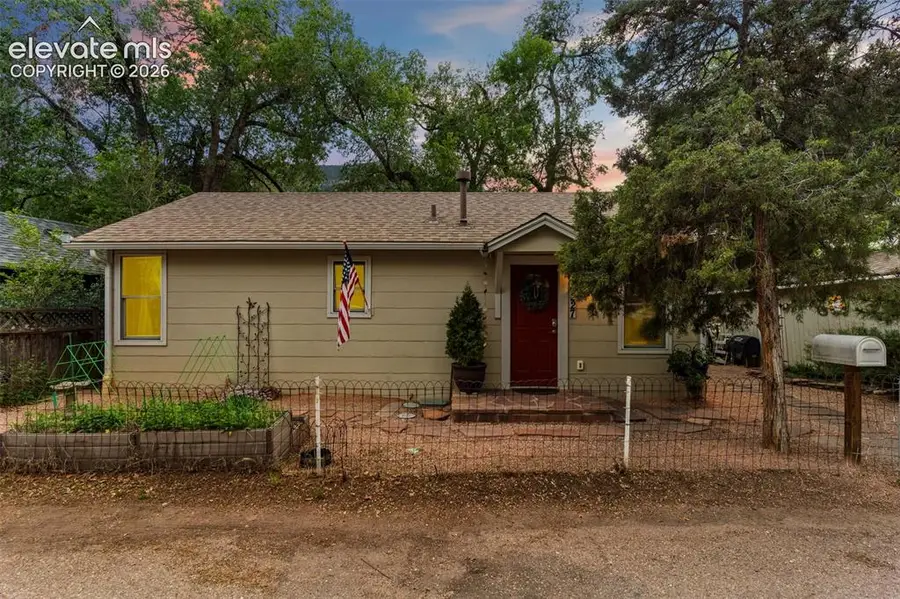227 Pilot Knob Avenue, Manitou Springs, CO 80829 - #2
