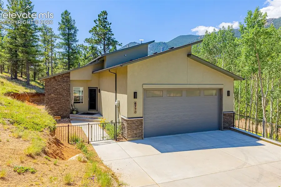 6770 Eagle Mountain Road, Manitou Springs, CO 80829 - #3