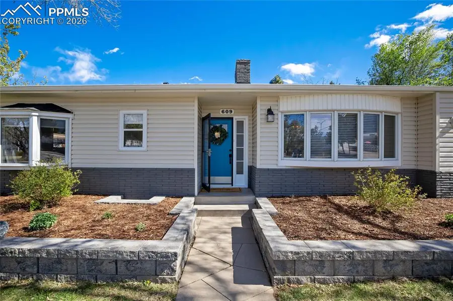 609 Cheyenne Boulevard, Colorado Springs, CO 80905 - #3