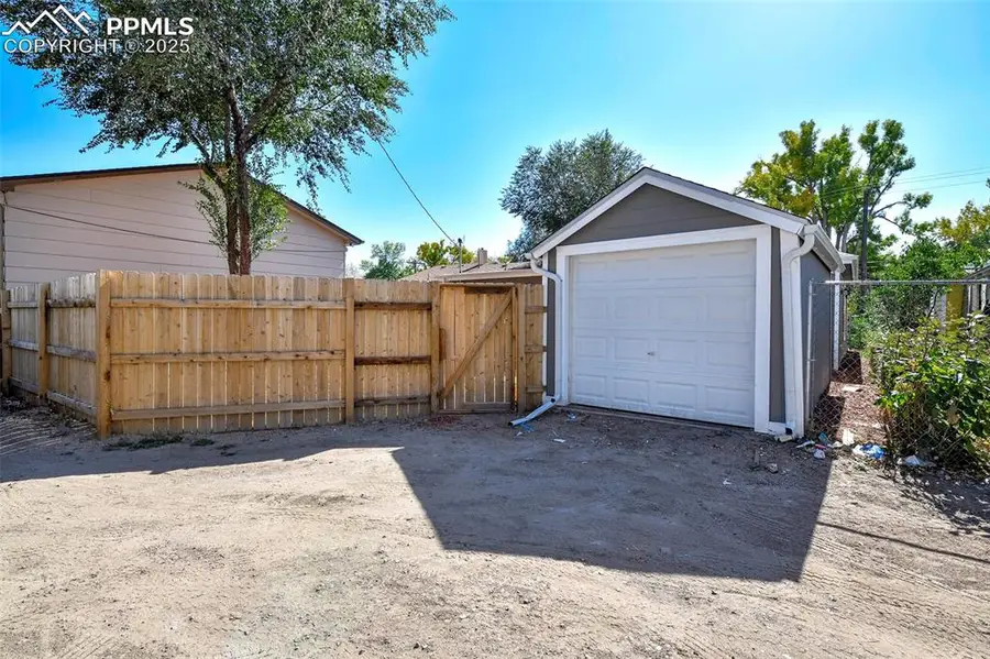 228 E Las Vegas Street, Colorado Springs, CO 80903 - Image #2