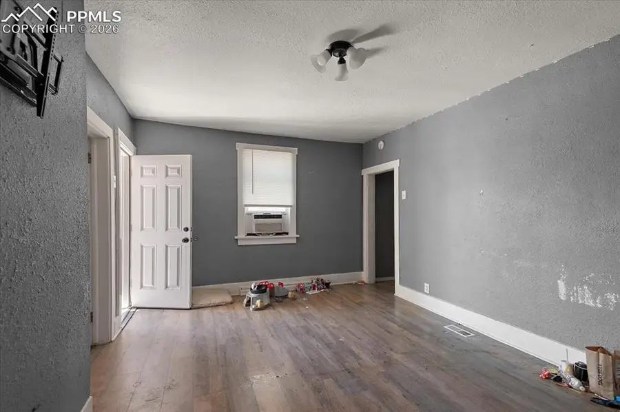 205 Cottonwood Street, Pueblo, CO 81004 - #2