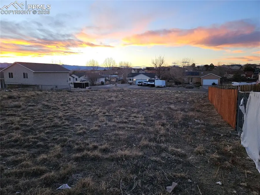 866 S Sterling Drive, Pueblo, CO 81007 - Image #2