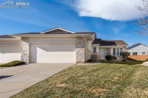 20 Kingsboro Way #C, Pueblo, CO 81005